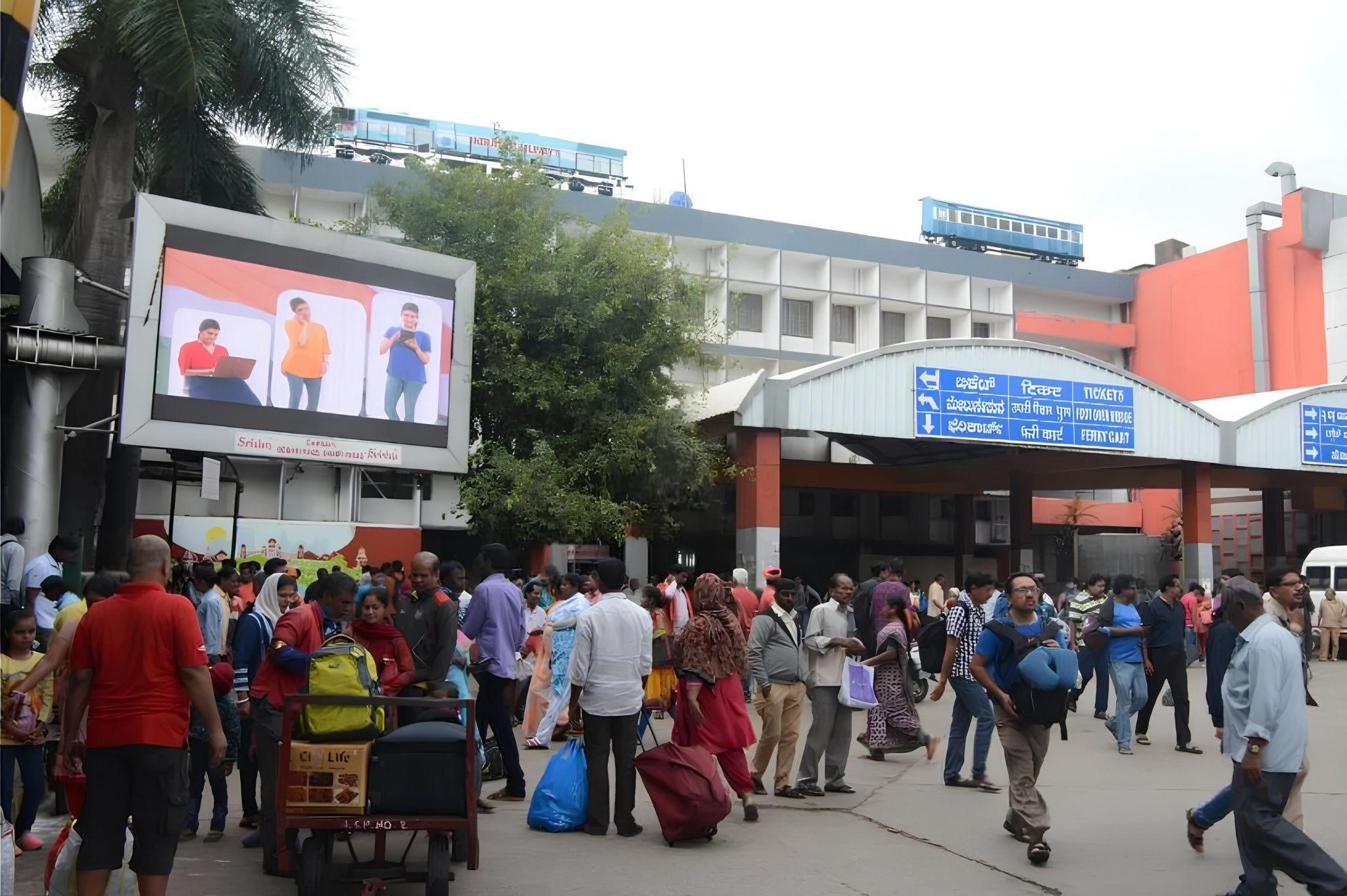 Railway Stations Advertising in India - Railways Advertisement - OOH Advertising - DOOH Advertising - Railways Advertisement 